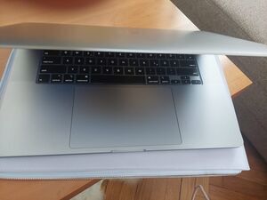 Apple MacBook Pro 2019 | 16" trustpilot image 3