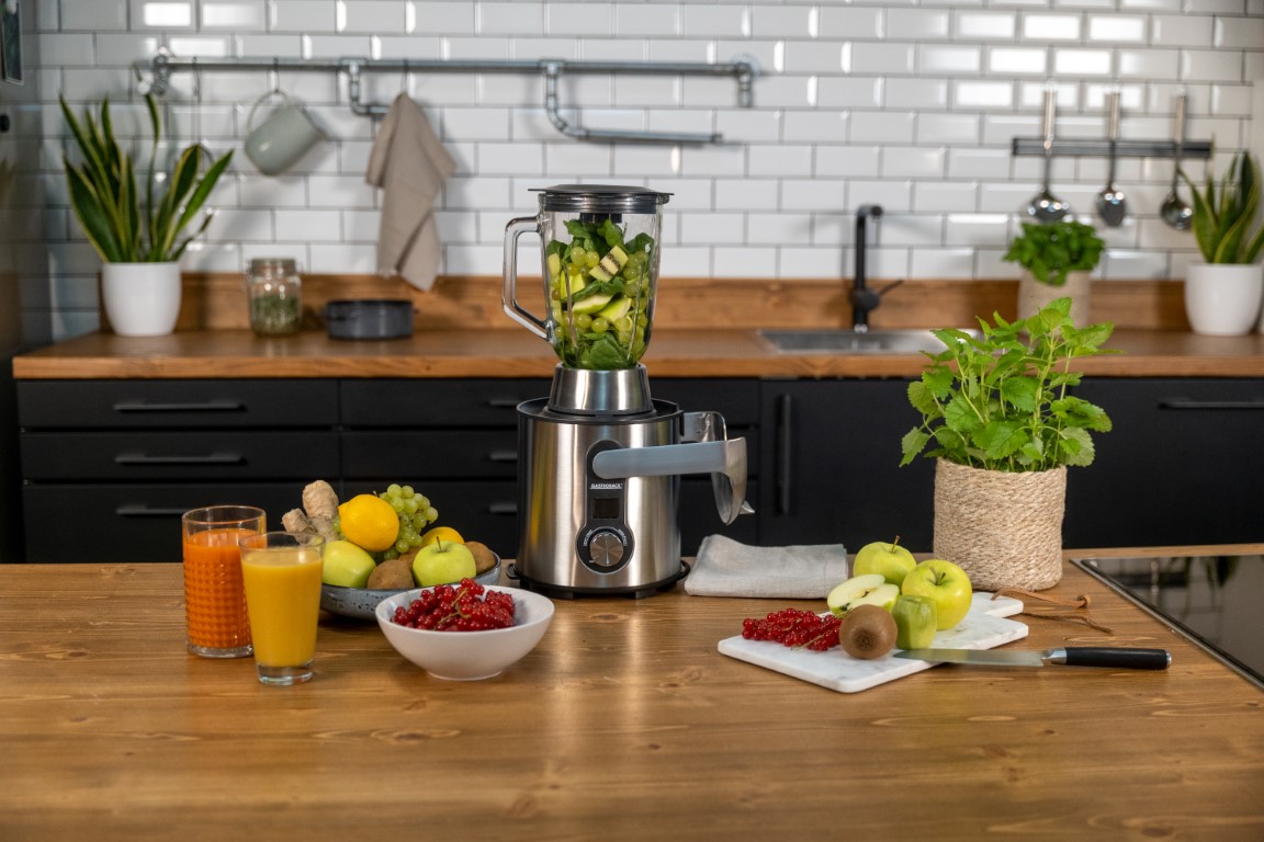 Smoothie with refurbshed KitchenAid Juicer