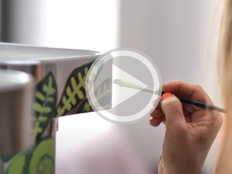 YouTube video - Madita Kloss for refurbed