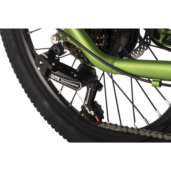 Adore C-200 (2024) | Diamond | green | 43 cm | < 500 km 3