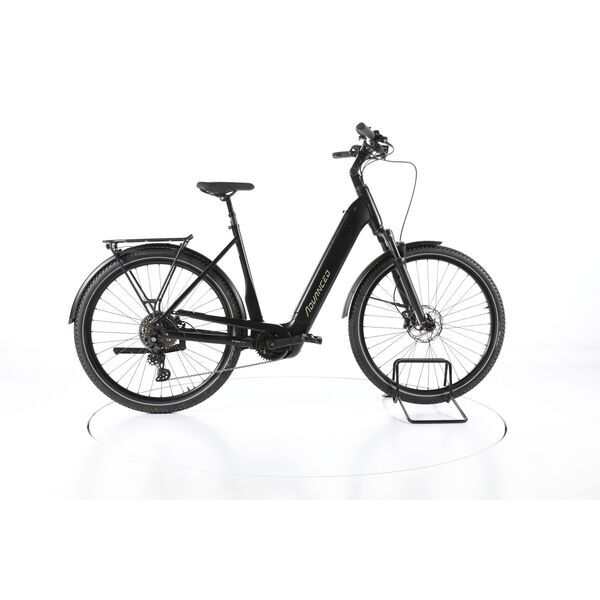 Advanced Trekking Pro (2022) | Tiefeinsteiger | schwarz | 28" | 55 cm | L | < 500 km 1