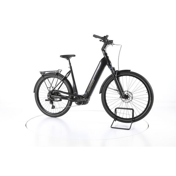 Advanced Trekking Pro (2022) | Tiefeinsteiger | schwarz | 28" | 55 cm | L | < 500 km 2