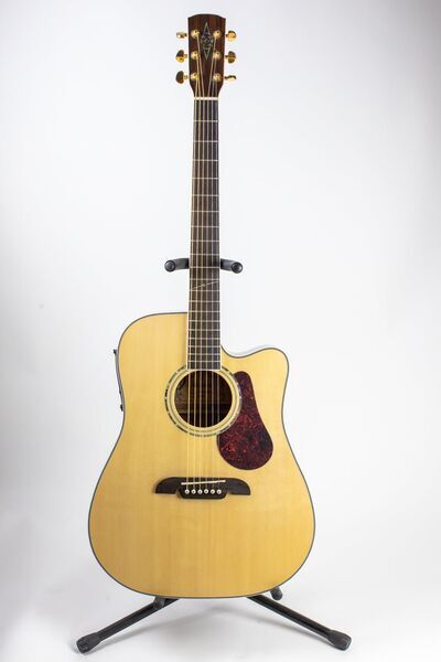 Alvarez FD60SU Acoustic Guitar (Pre-Owned) | Original, image 2 of 5