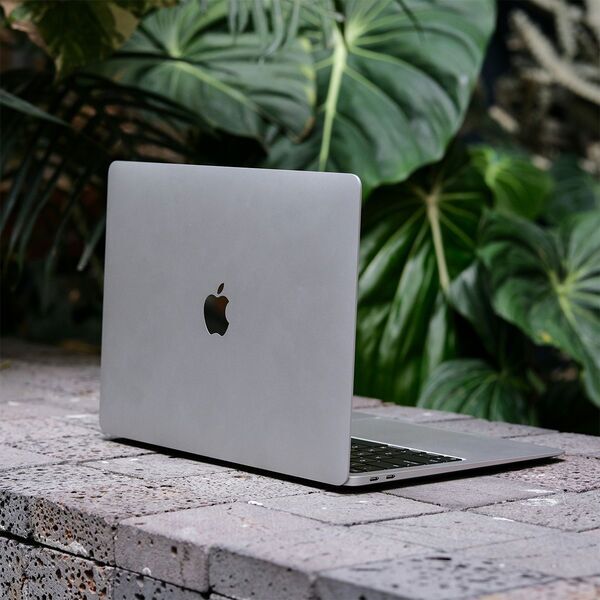 Apple MacBook Air 2020 | 13.3" | M1 | 16 GB | 256 GB SSD | 8-Core GPU | stříbrná | US, image 4 of 5