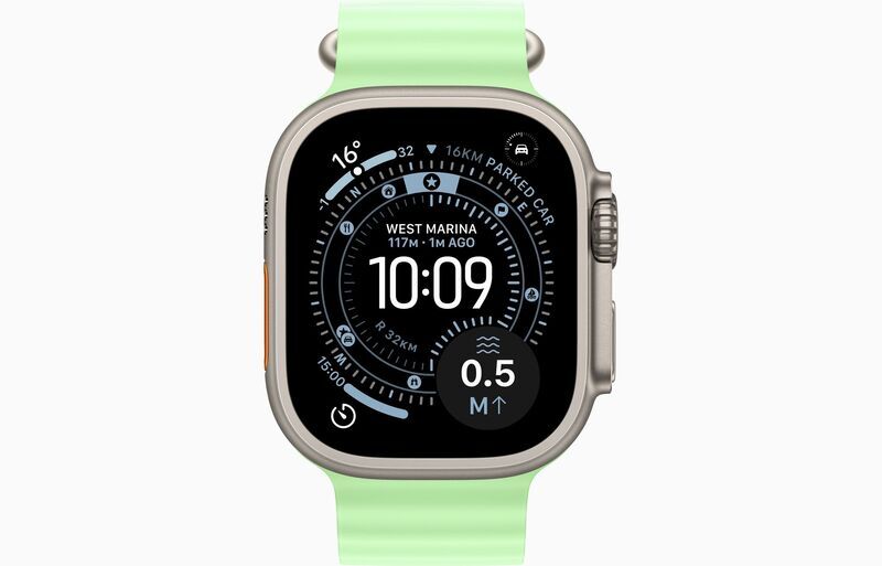 Apple Watch Ultra 3 (2025) | GPS + Cellular | přírodní titan | řemínek Ocean neonově zelený, image 2 of 3