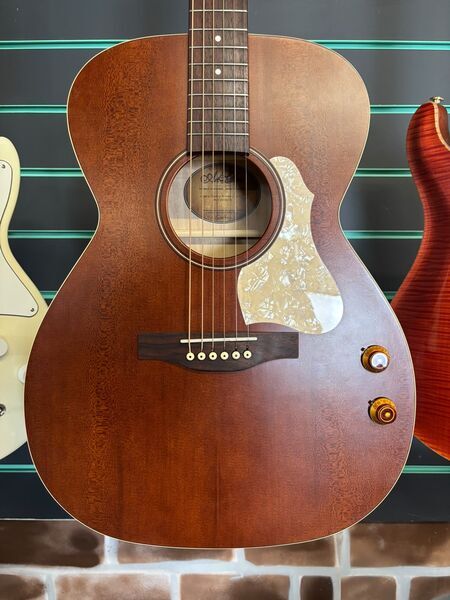 Art & Lutherie Legacy Havana Brown Canada Electro-Acoustic Guitar | brown, image 3 of 5