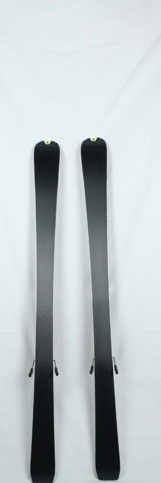 Atomic Race 8 2006 - Refurbished Alpine Skis