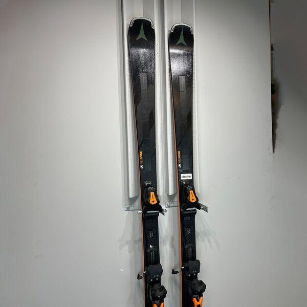 Atomic Redster Q7 (2025/2026) | noir | 176 cm, image 5 of 5