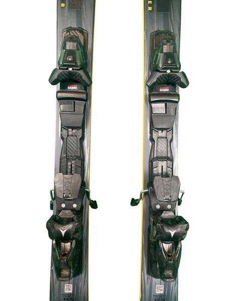 Atomic Redster Q7.8 Revoshock (2021/2022) | black | 159 cm 2