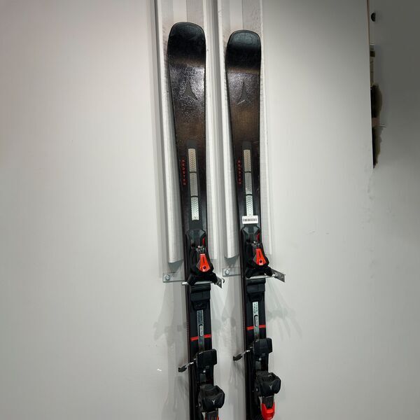 Atomic Redster Q9i Carving Ski (2024/2025) | black | 160 cm, image 5 of 5
