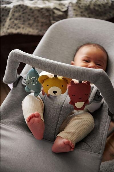 BabyBjörn dítě houpačka Bliss | světle šedá | mit Spielzeug, image 2 of 3