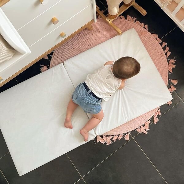 BabyCalin Klappmatratze | white 2
