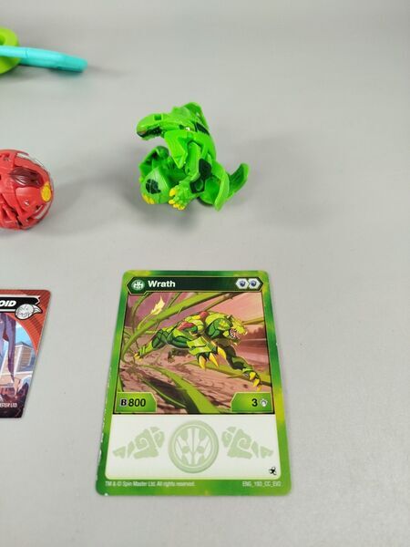 Bakugan Figuren Set von 6 mit Karten und Baku-Clip | mehrfarbig 2