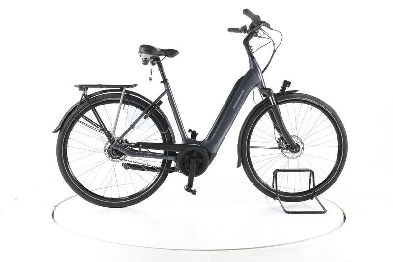 Batavus Finez 2022 | szary | 28" | keine Angabe | 500 - 3000 km, image 1 of 5