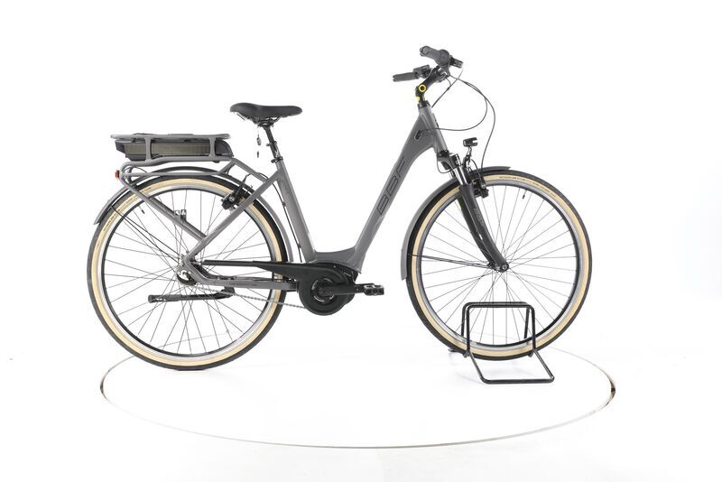 BBF Madrid 2022 | šedá | 28" | 49 cm | < 500 km, image 1 of 5