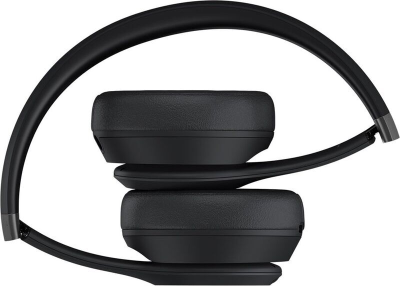 Beats Solo 4 Wireless | Matte Black 2
