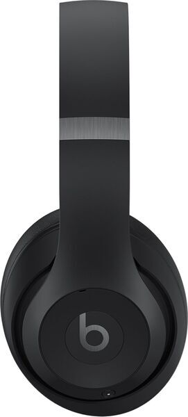 Beats Studio Pro | Black 2