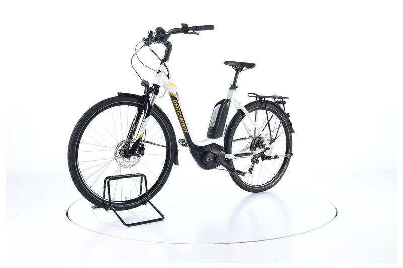 Bergamont E-Horizon 7 (2020) | Low Entry | white | 28" | 56 cm | 2000 - 3000 km 5