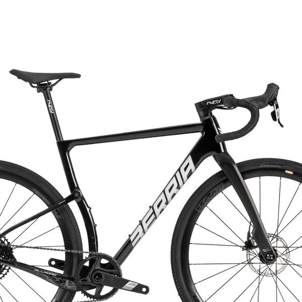 Berria Allroad Elite Apex (2026) | диамант | черно | L | 56 cm 1