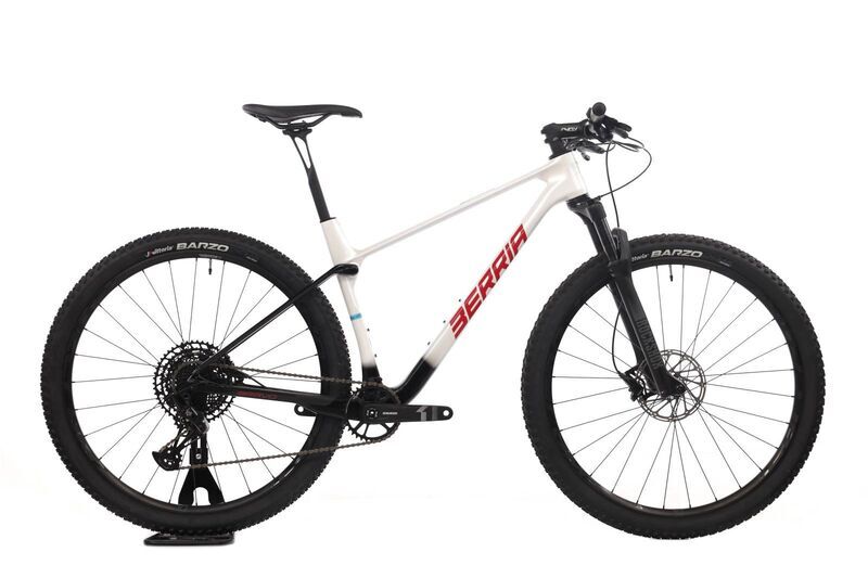 Berria Bravo 5 (2024) | Diamant | weiß | 29" | M 1