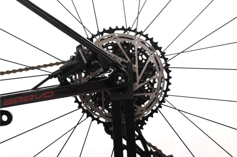 Berria Bravo 5 (2024) | Diamant | weiß | 29" | M 4