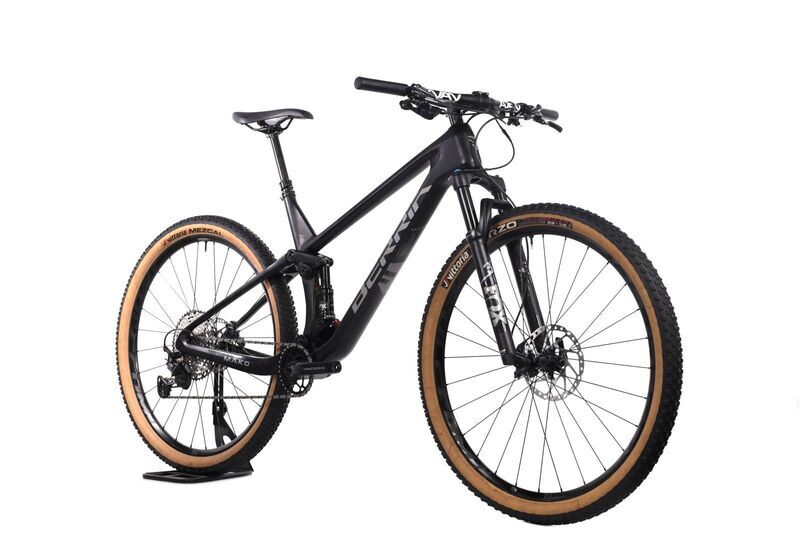 Berria Mako 6.1 (2021) | Diamant | schwarz | 29" | L | Shimano 2