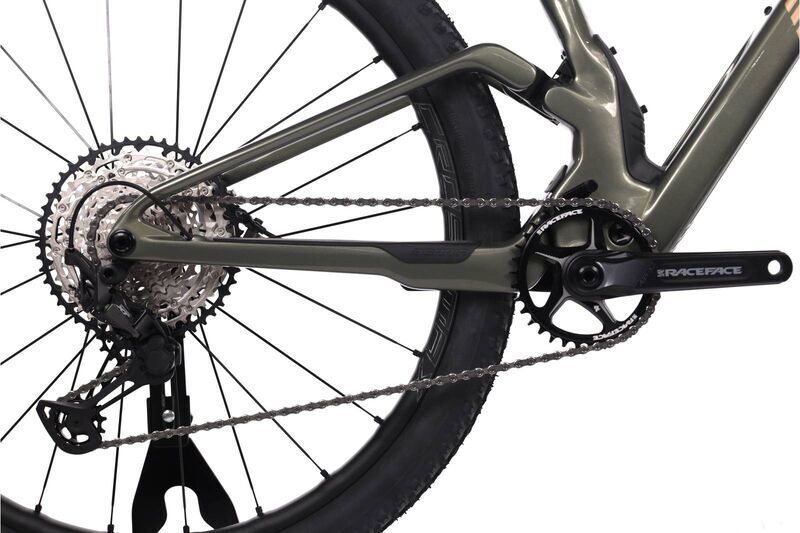 Berria Mako 6 (2024) | Diamant | grün | 29" | S 4