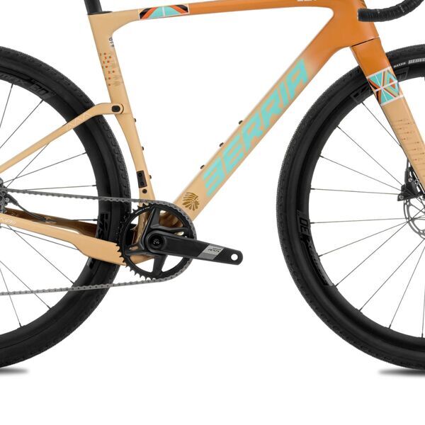 Berria NAII BR (2025) | Diamond | brown | 54 cm | M 1