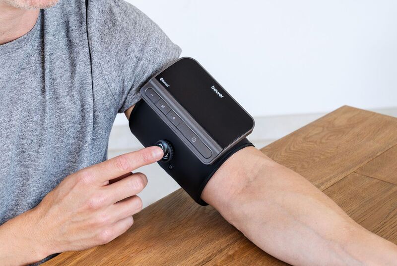 Beurer BM 81 easyLock Blood pressure monitor | black 5