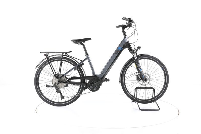 BH Bikes Atom Street Pro (2021) | Tiefeinsteiger | schwarz | 26" | 41 cm | M | 100 - 500 km 1