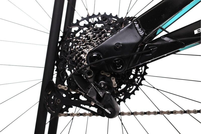 Bianchi e-Vertic FX-Type SX (2023) | Diamond | black | 29" | 44 cm | 500 - 3000 km 5