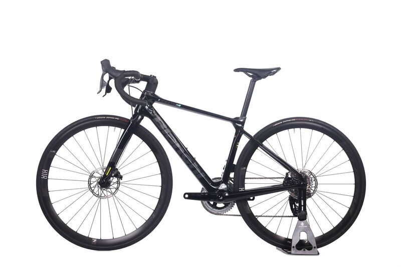 Bianchi Infinito XE (2023) | Diamond | black | 27.5" | 47 cm | Sram Rival AXS | Sram Rival eTap AXS 3