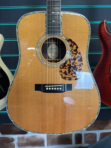 Blueridge BR-180N Dreadnought Gloss Natural 2011 Electro-Acoustic Guitar | Gloss Natural, image 2 of 5