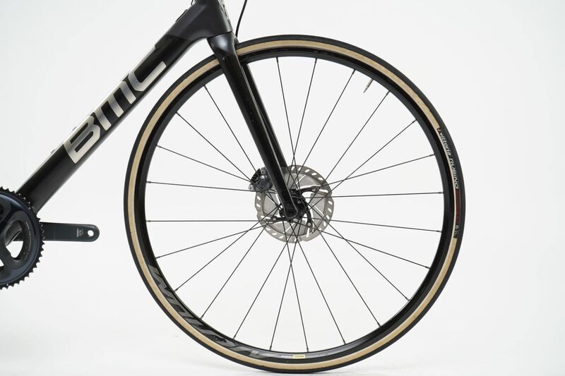 BMC Teammachine SLR02 Disc Two (2020) | Diamond | black | 28" | 54 cm 2