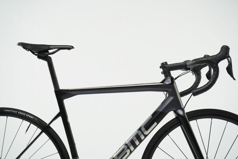 BMC Teammachine SLR02 Disc Two (2020) | Diamant | carbon-chrome-grey | 28" | 54 cm 4