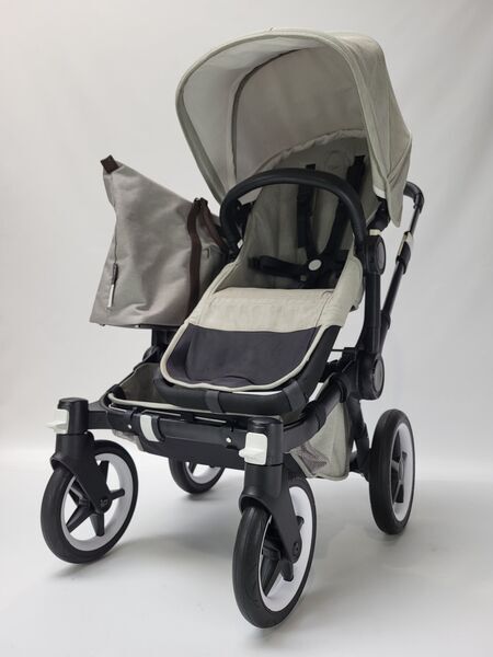 Bugaboo ezel 2 Twin 2-in-1 kinderwagen | schwarz/hellgrau, image 3 of 5
