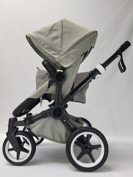 Bugaboo ezel 2 Twin 2-in-1 kinderwagen | schwarz/hellgrau, image 4 of 5