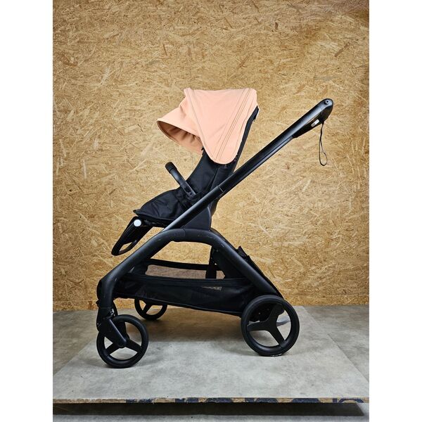 Bugaboo Dragonfly Kinderwagen | noir/rose 4