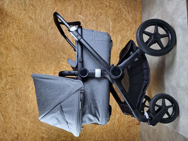 Bugaboo Fox 2 Kinderwagen | grau 2
