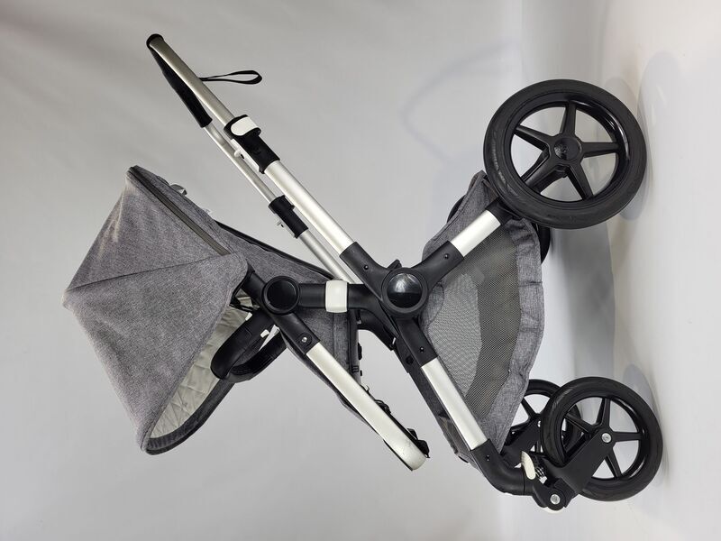 Bugaboo Fox 2 Kinderwagen | hellgrau, image 5 of 5
