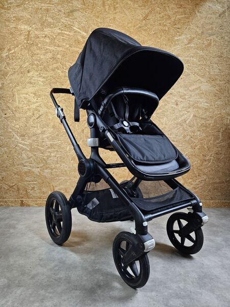 Bugaboo Fox 2 Kombikinderwagen | black 2