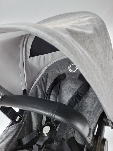 Bugaboo Fox 2 2-in-1 stroller | silver/grey, image 2 of 5