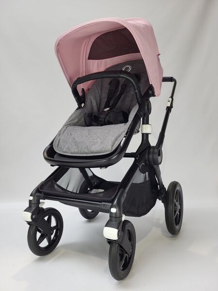 Bugaboo Fox 2 combination stroller | black/pink, image 2 of 4