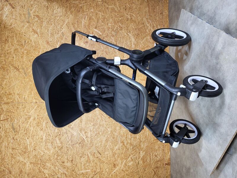 Bugaboo Fox 3 Kombikinderwagen (2022) | svart 3