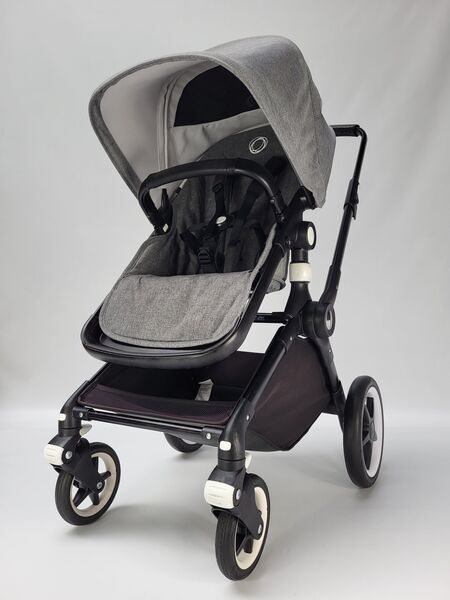Bugaboo Fox 2-in-1 kinderwagen | grijs/zwart, image 3 of 5