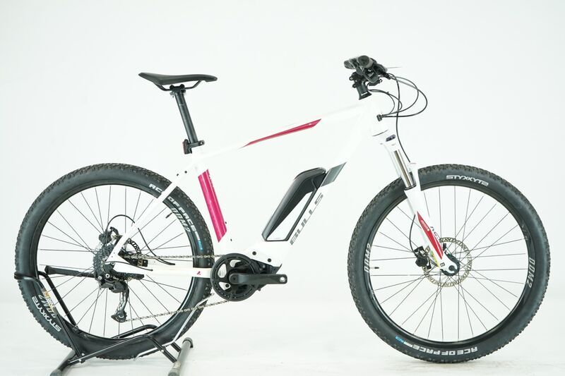 Bulls Aminga E2 CX (2022) | Diamant | weiß | 27.5" | 48 cm | 500 - 1000 km 1