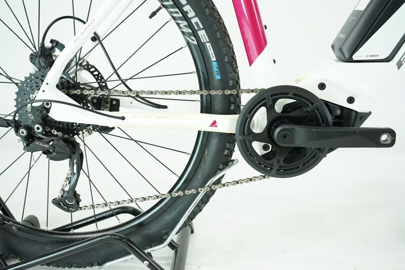 Bulls Aminga E2 CX (2022) | Diamant | weiß | 27.5" | 48 cm | 500 - 1000 km 2