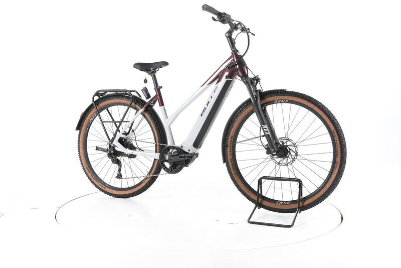 Bulls Cross EVO,berry /gray,50 2022 | white | 29" | 50 cm | 500 - 3000 km, image 1 of 4