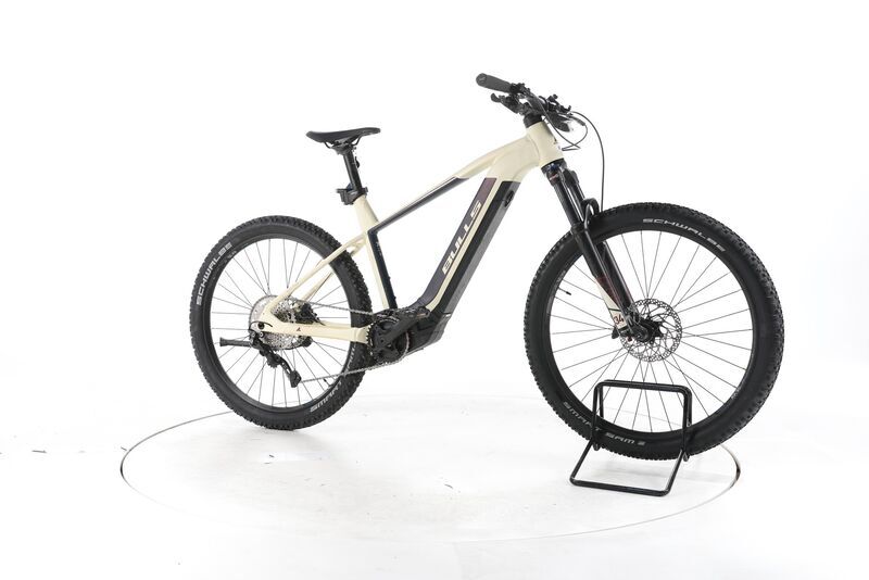 Bulls e-Stream Eva 1 2023 | beige | 27,5" | 48 cm | 500 - 3000 km, image 2 of 5
