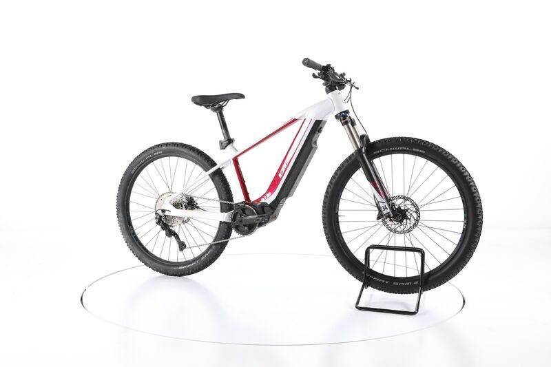 Bulls E-Stream EVA (2022) | Diamant | weiß | 27,5" | 41 cm | 1000 - 1500 km 2